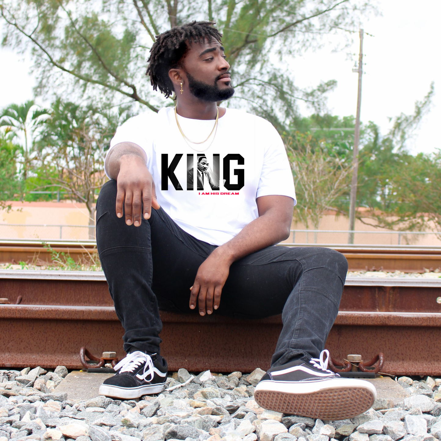 KING- I AM HIS DREAM T-SHIRT