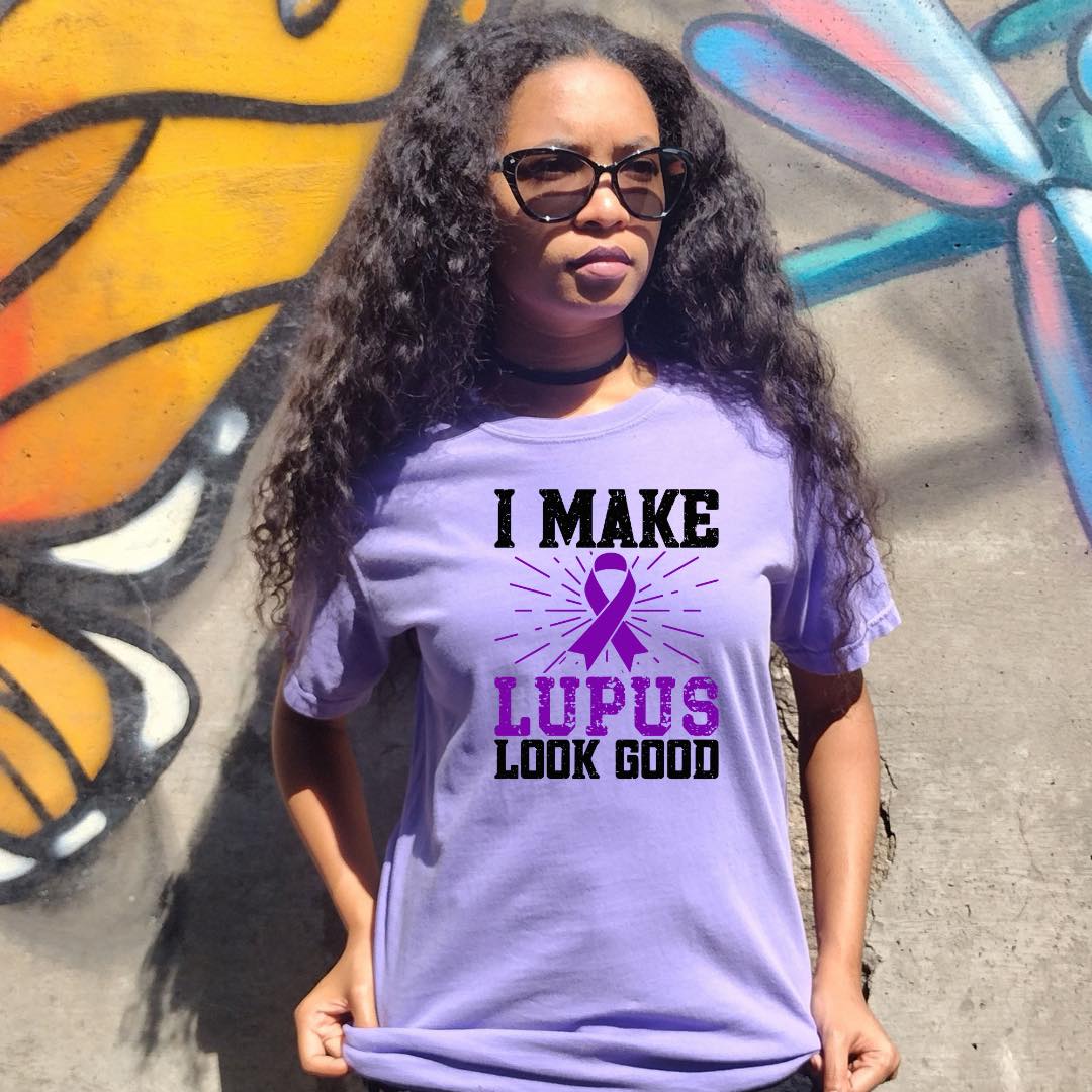 I Make Lupus Look Good Unisex Tshirt